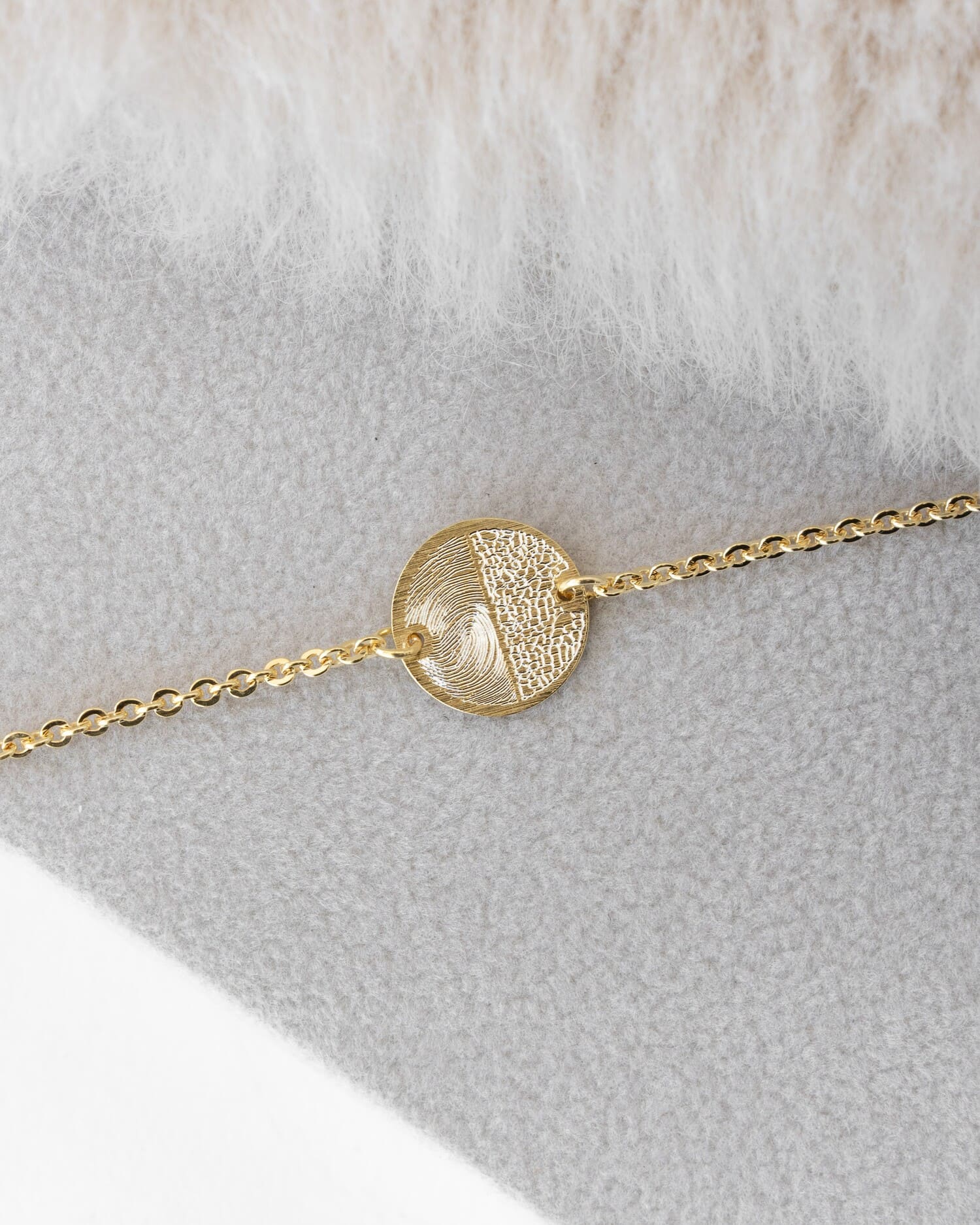 Neusafdruk graveerarmband graveerplaatje rond