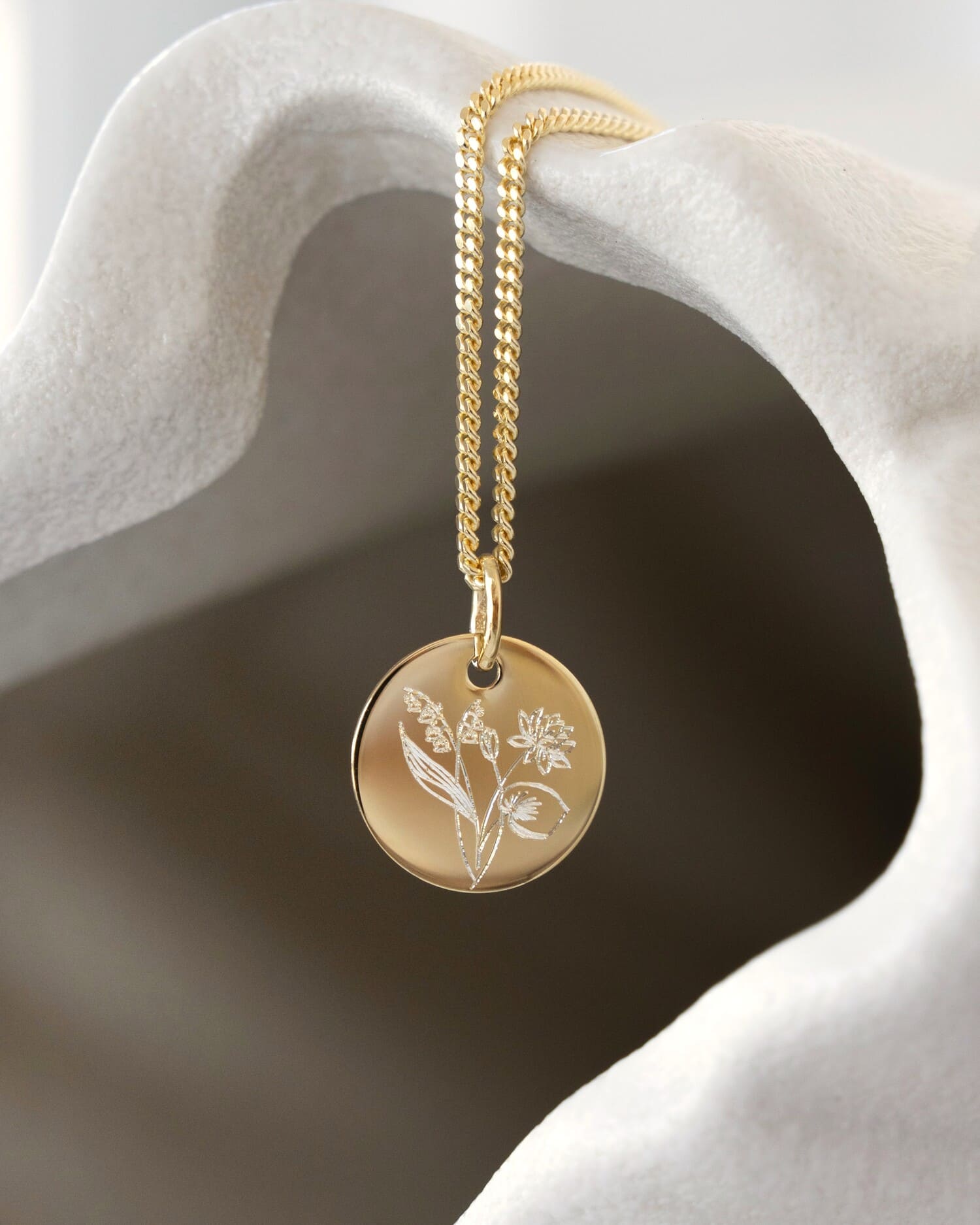 Geboorte bloem graveren plaat ketting hanger rond 12mm