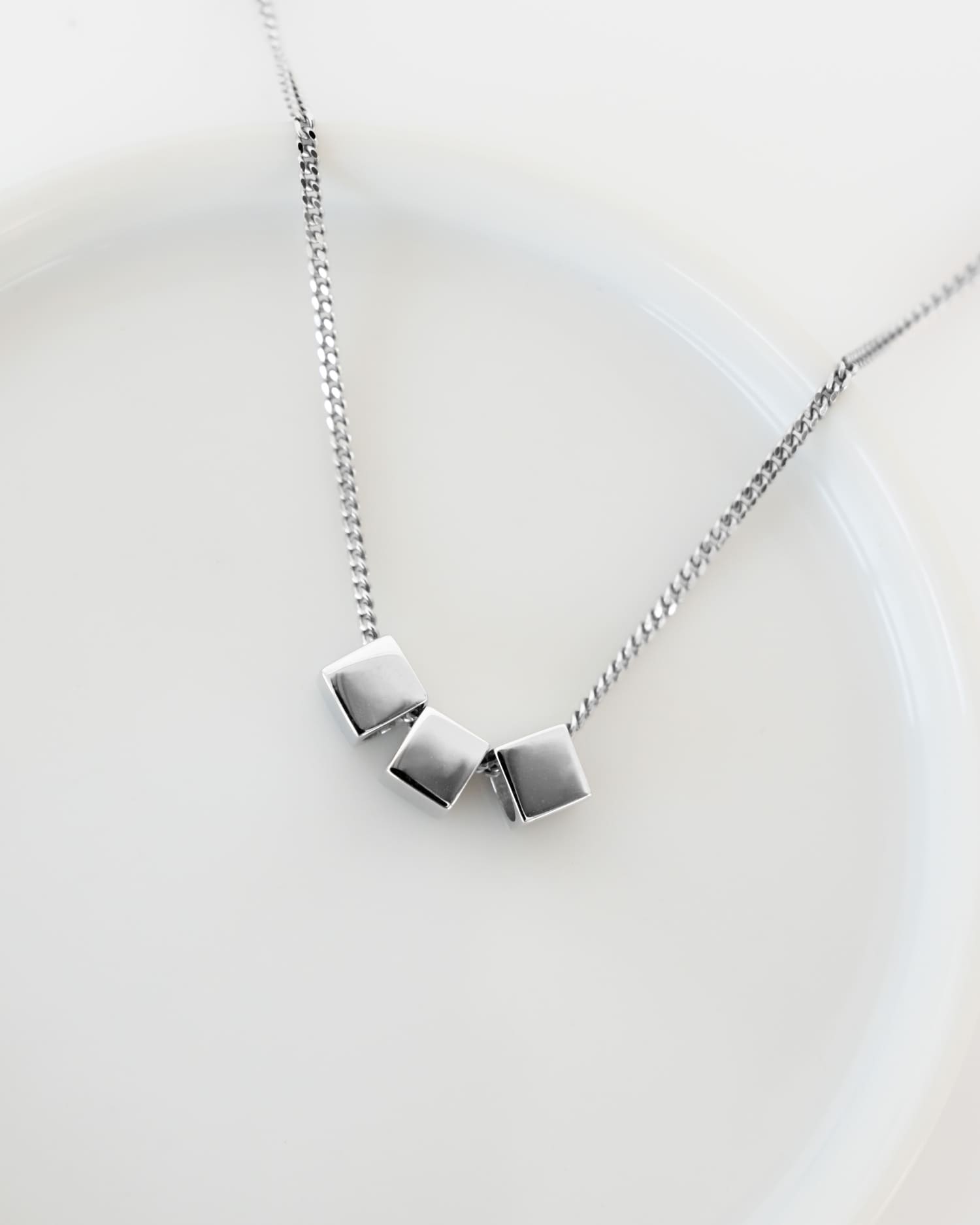 Kubus ketting graveerplaat hanger