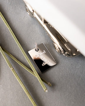 Graveerplaatjes halsketting hanger zirkonia vierkant