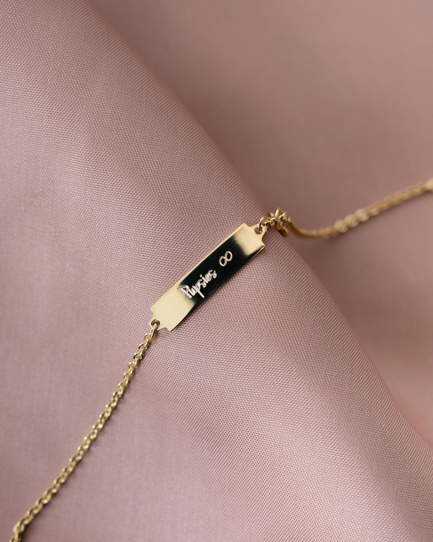 Graveerarmband graveerplaat hart