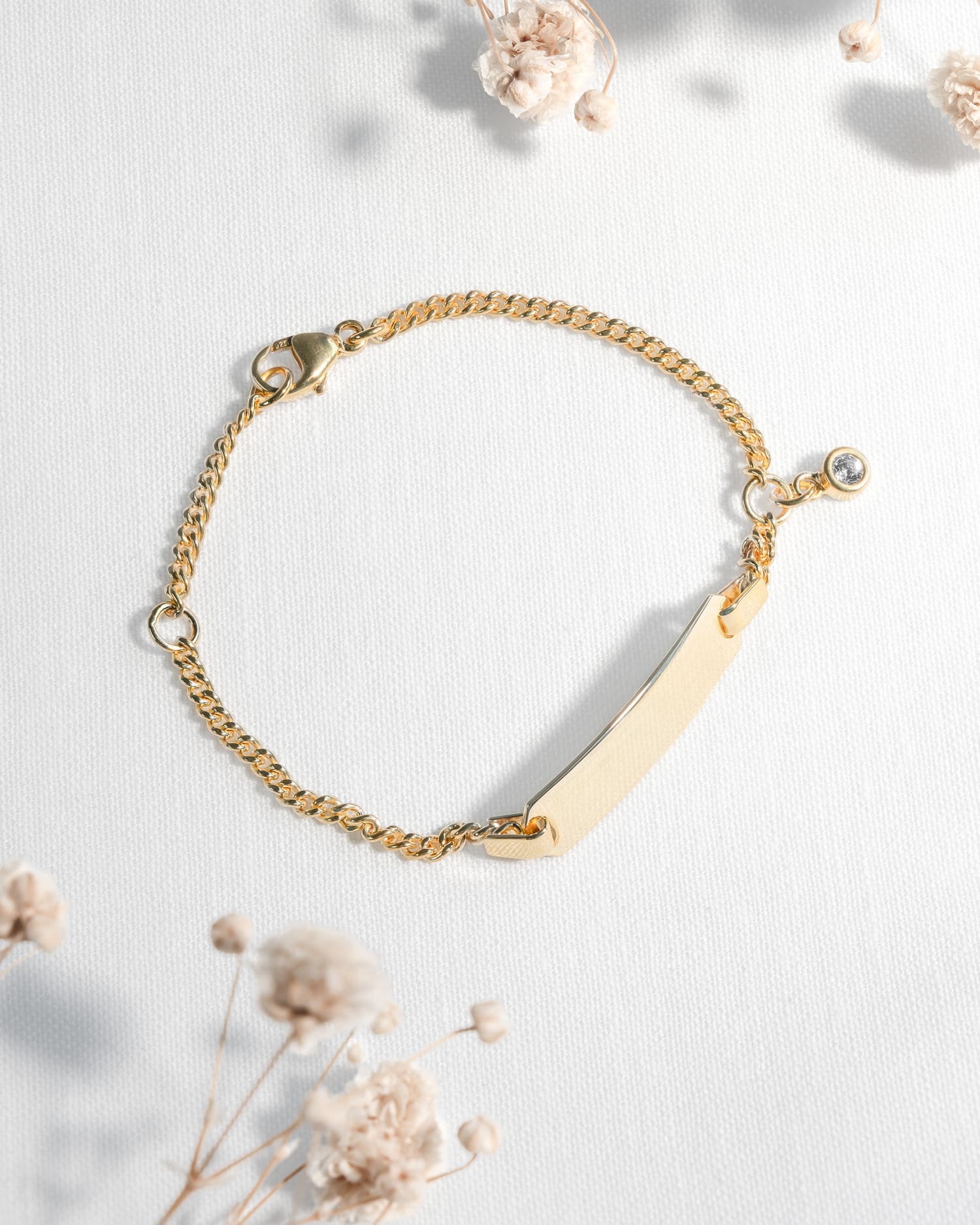 Graveerarmband graveerplaatje zirkonia blauw